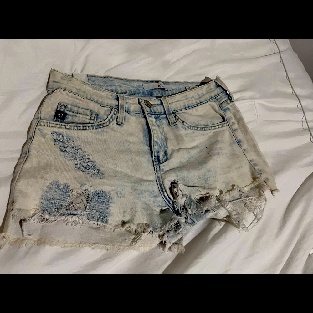 kancan high waisted shorts size 27